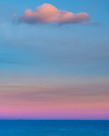 Lonely Sky Af Klint Fotografi