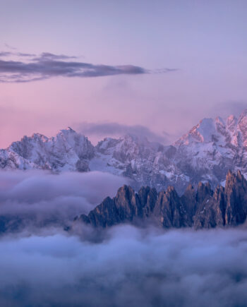 Rugged Peaks Af Mikkel Beiter