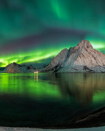 Auroras In Reine  Lofoten Af Frank Olsen