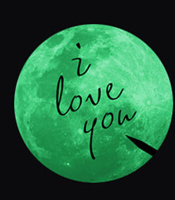 Flot Selvlysende Måne Wallsticker  11 Cm    Love You