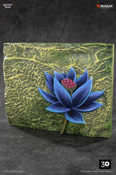 Gatherers Tavern Magic: The Gathering: Black Lotus Relief Sculpture