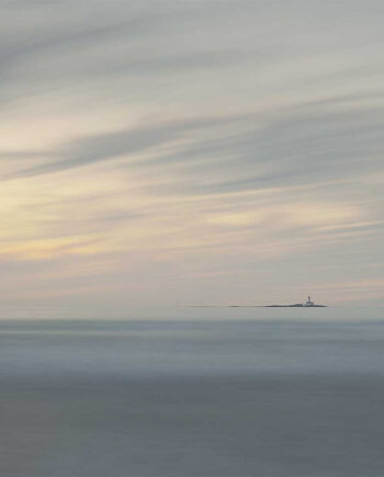 Minimalistic Lighthouse   Af Cato Johan Rød Photography