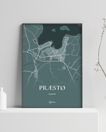Præstø Plakaten Fuldt Kort Skovgrøn 70 100 Cm  B1