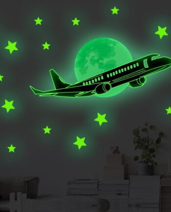 Selvlysende Wallsticker Til Den Lille Pilot  Stjernehimmel Med En Flyver Foran Månen Samt Masser Af Stjerner