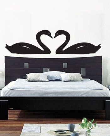 To Svaner Wallsticker