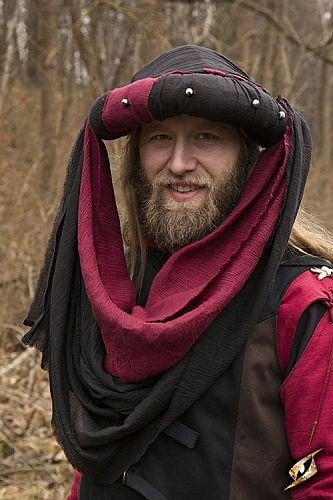 Turban Jafar Epic Black  Dark Red  226 128 147  Epic Armoury  226 128 147  Small-medium  226 128 147  Live Rollespil