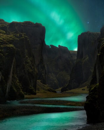Aurora Cliffs Af Mikkel Beiter