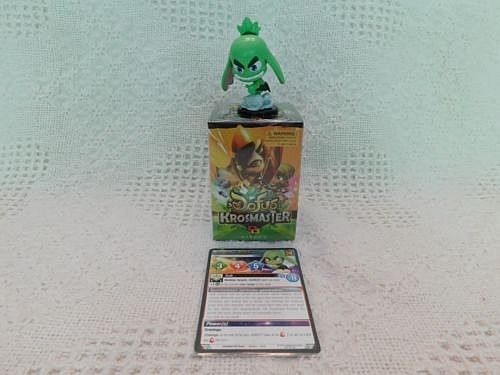 Krosmaster: Arena Young Ogrest Card And Figure  Dofus Wakfu