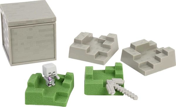 Minecraft Mini Mining Set  Skeleton   Pickaxe  Figure