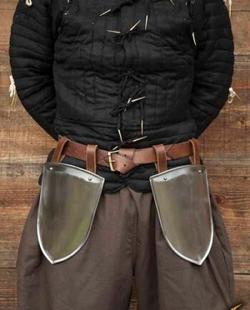 Scout Belt Shields  226 128 147  Polished Steel Epic Armoury  226 128 147  One- Size  226 128 147  Live Rollespil