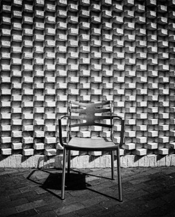 The Chair Af Gustavo Orensztajn