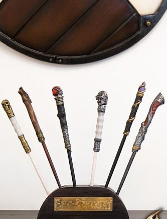 Wand: Wand Stand Display  226 128 147  Epic Armoury  226 128 147  Live Rollespil Tilbeh 195 184   Tryllestav